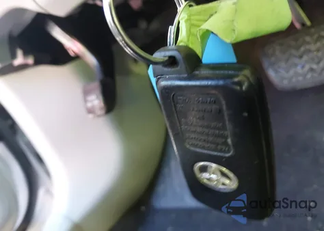 2013 Toyota Prius Two из США, поврежденный, VIN JTDKN3DU0D5567309